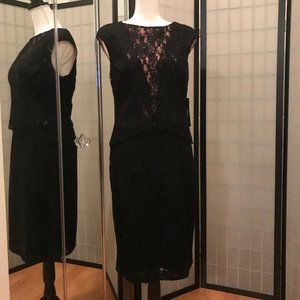 NWT - Lauren Ralph Lauren Glamorous Lace dress
